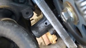 Снимаем Помпу kia spectra