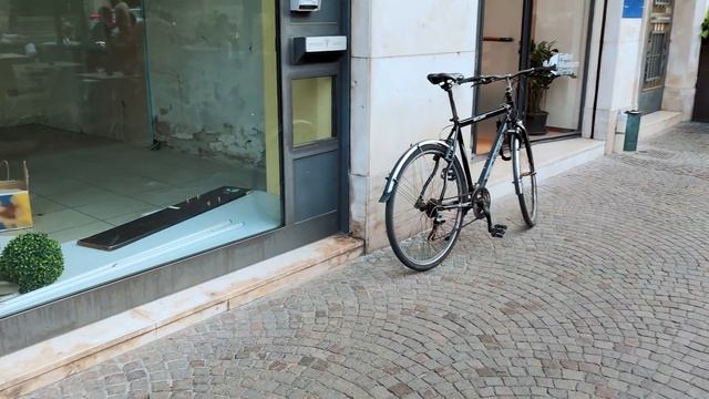 НЕ ТРАДИЦИОННОЕ РИМИНИ. ИТАЛИЯ. Прогулка по городу. Стритстайл смотреть онлайн