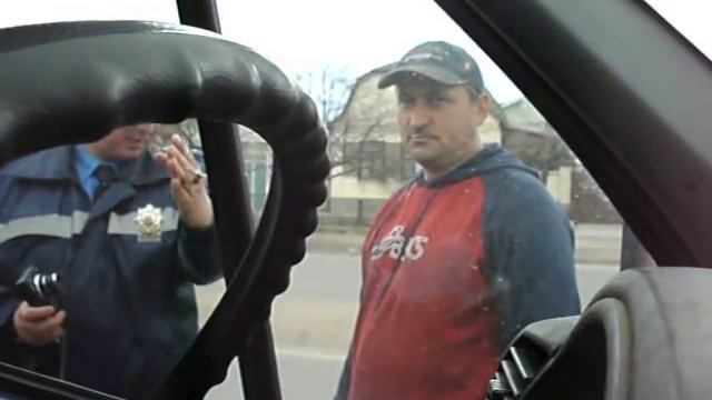 Инспектор Вавренюк. Борзый, наглый, самоуверенный. смотреть онлайн