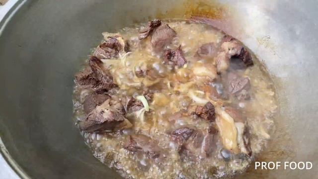 ПЛОВ УЗБЕКСКИЙ В КАЗАНЕ НА КОСТРЕ (для новичков самый простой способ) смотреть онлайн