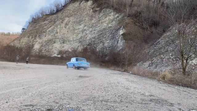 Ваз 2101 турбо + Дроселя Левин блек топ смотреть онлайн