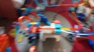 Hot Wheels Stunt Track