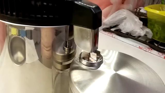 Дистиллятор. Производство питьевой воды в домашних условиях. смотреть онлайн