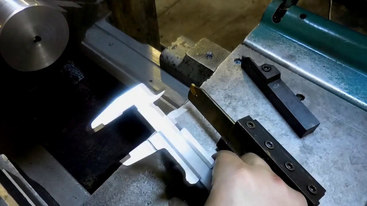 Что это??? Отрезной резец до диаметра 60 мм. смотреть онлайн