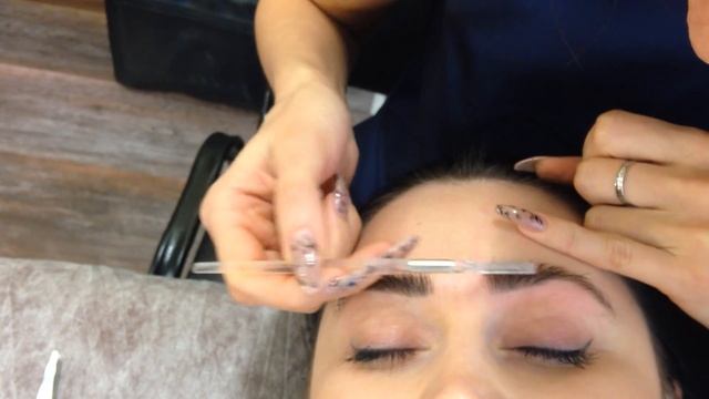 Оформление бровей. Салон Елены Ланге, г. Тюмень смотреть онлайн