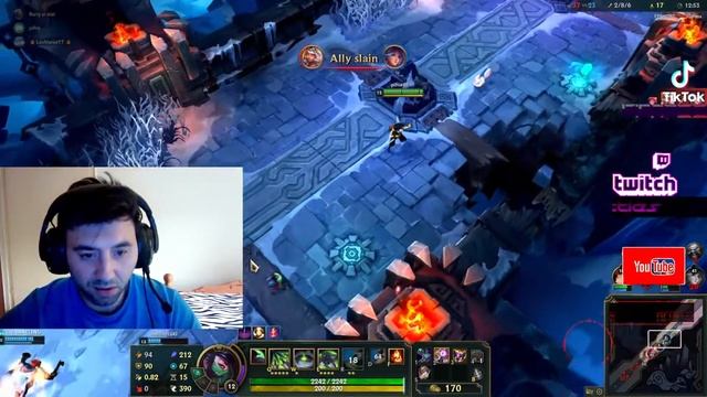 CS:GO/League of Legends/FallGuys смотреть онлайн