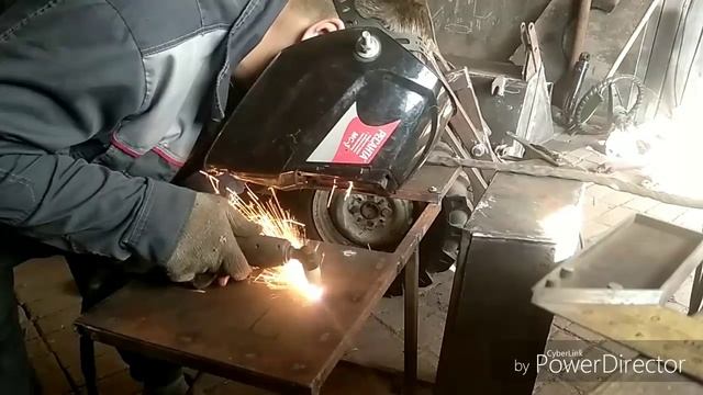 Минипогрузчик самодельный Серия 3 смотреть онлайн