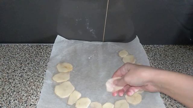 Чипсы в микроволновке. Просто и без химии. смотреть онлайн