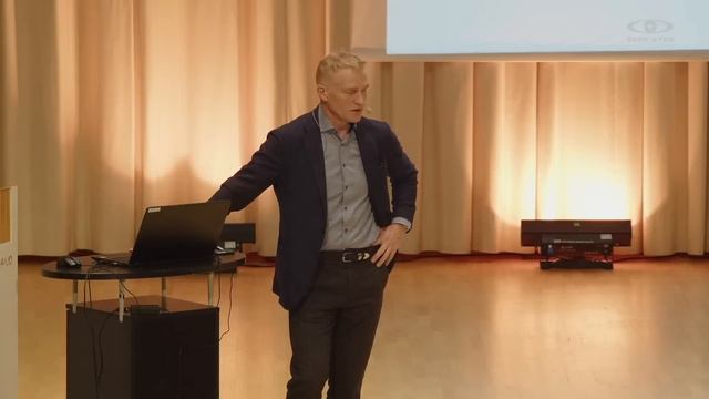 Näkökulmia Suomen historiaan 2023 - Henrik Meinander смотреть онлайн