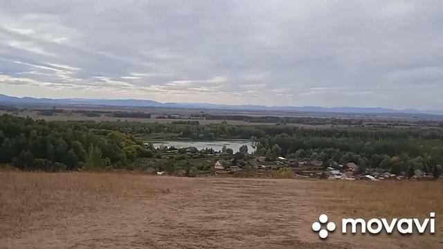 Шикарный памятник Шукшину в Сростках.