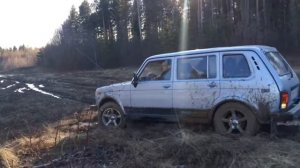 Niva Long по глине. Тест Cordiant off road. Покатушки.