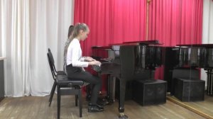 Ж  Металлиди 'Красная луна' М  Балакирев 'Полька'