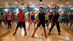 Tirchi Topi wale .Bollywood Zumba workout S.F.C by Zin Suresh and team