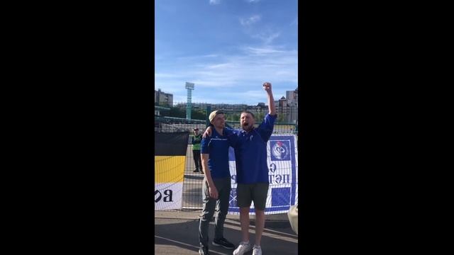 Чтобы попасть на матч "Факела", воронежец пробежал 125 километров смотреть онлайн