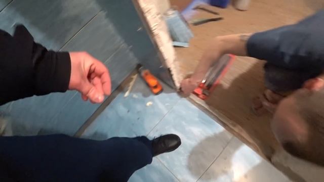 Задавил плитку((( смотреть онлайн