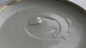Реакция алюминия с щелочью (NaOH)