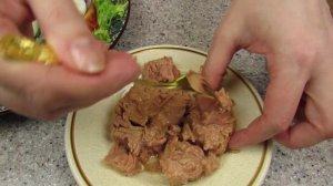 Салат с тунцом. Яркий салат на праздничный стол!