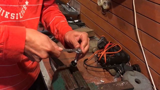 Как починить зеркало на скутере смотреть онлайн