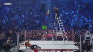 Эдж п. Джефф Харди, матч с лестницами за Чемпионство WWE