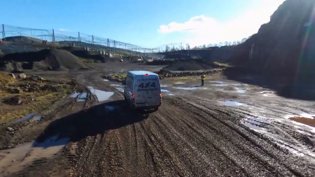 Mercedes-Benz Truck and Van NI - Sprinter 4x4 смотреть онлайн