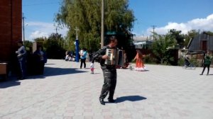 Игорь Виеру. МАЛИНОВКИ ЗАСЛЫША ГОЛОСОК
