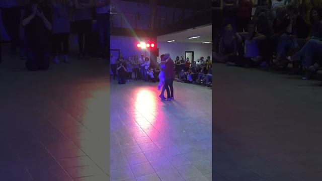 KIZOMBA CUNEO with Davide Venturi e Laura Maino -shoa mil phaso - смотреть онлайн