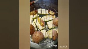 Картофель и кабачки в аэрогиле           Тикток Рецепты