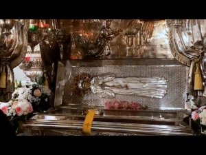 Молебен с акафистом блаженной Матроне Московской