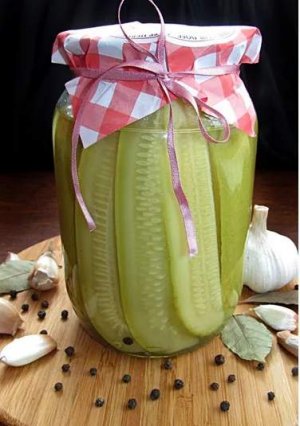 Маринованные кабачки! Это очень вкусно и пикантно!