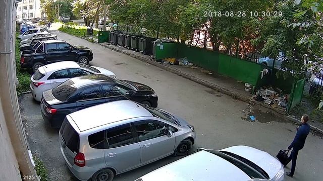 Видеокамера IP IVM-2125-15. 2MP, SC2235, HI3516EV100, 3.6мм. Улица, день! смотреть онлайн