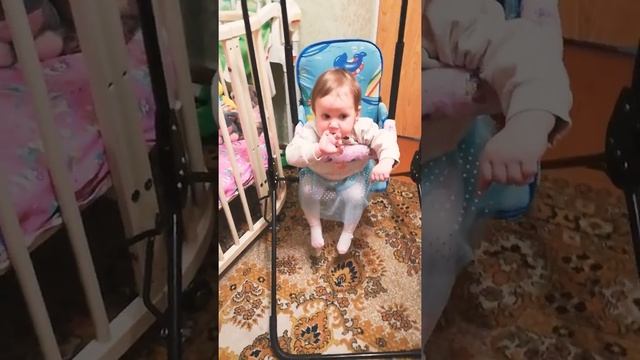 Напольные качели смотреть онлайн