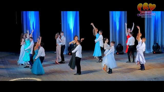 Вальс.. - Dance Video Channel смотреть онлайн