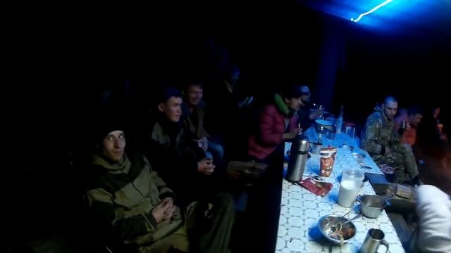 Сплав по реке. На байдарках смотреть онлайн