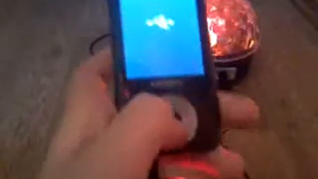 Туториал как слушать музыку в плеере без наушников но с дископроектором смотреть онлайн