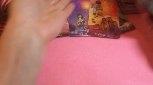 Новый знакомый?Что думает о Вас?Собирается ли продолжить знакомство??Таро гадание