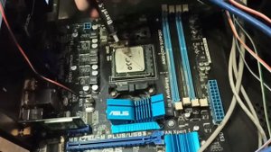 Как снять кулер с процессора amd am3 и замена термопасты.