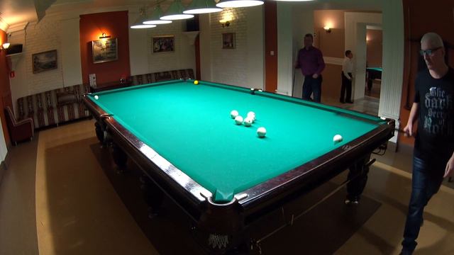 Свободная пирамида - партия между Борисом и Владимиром в русском бильярде смотреть онлайн