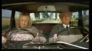 Бабка со вторым рулем копейки