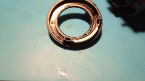 Kugoo S3, Горит уведомление о нажатом тормозе.