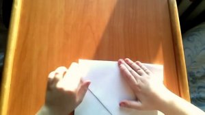 Как сделать простой самолетик из бумаги