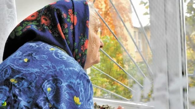 А мама все ждет сына. And my mother is still waiting for her son. смотреть онлайн