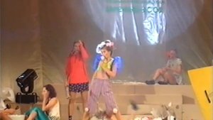 Ансамбль ДВИЖЕНИЕ - Пёрышки у птички (Заречный 2002)