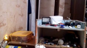 Резонатор на целой волне на 3,3 мегагерца.И на 4,89 мегагерц.