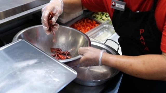 American Food - BLACK PEPPER ANGUS STEAK Panda Express NYC смотреть онлайн