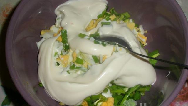 Жареные пироги с яйцом и зеленым луком
