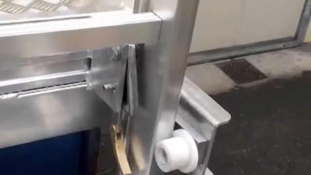 Консольно-телескопическая лестница с платформой Svelt TELESCOPICA смотреть онлайн