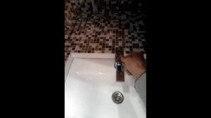 сан узел под лестницей