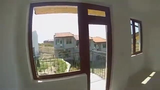 Двух уровневая квартира на Солнечном берегу в смотреть онлайн