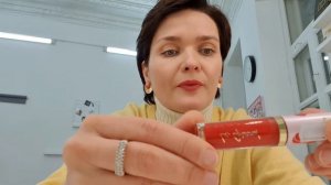 Коричневая тушь и блеск Vivienne Sabo