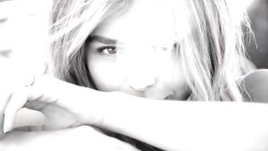 Хлоя Морец - Coach